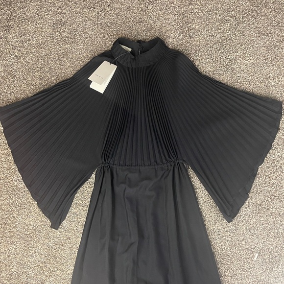 GUCCI 2020 TENT DRESS BLACK - Picture 11 of 13